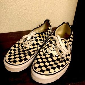 Checkerboard Vans Dirty 11.5